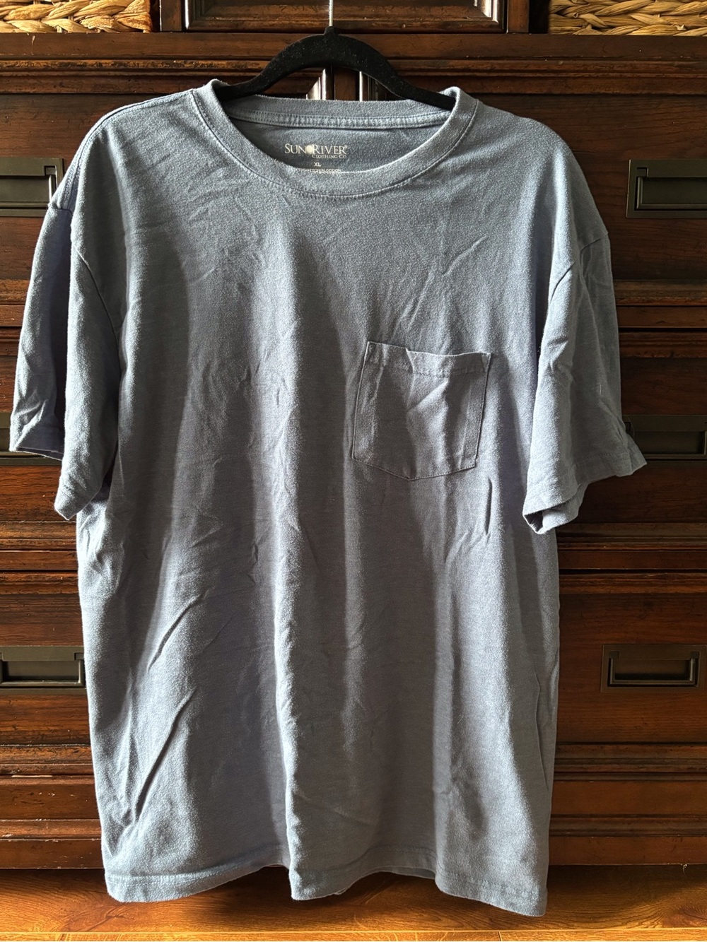 Sun River Men's Short-Sleeve Pocket Tee in size XL